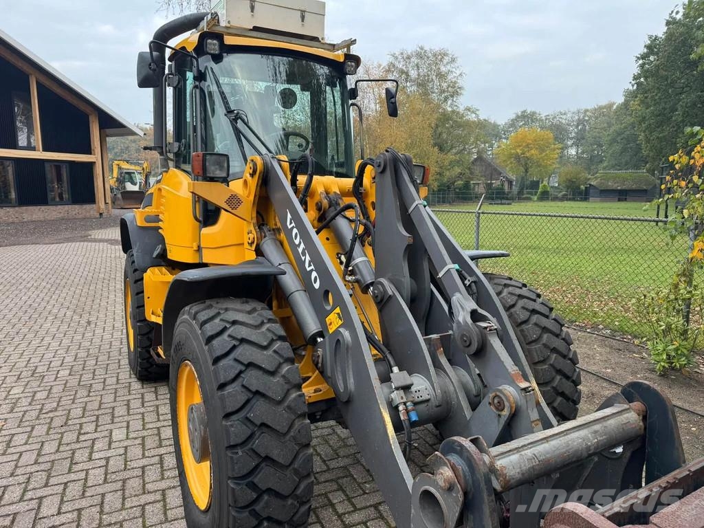 Volvo L45G Shovel loader + kenteken Kolesni nakladalci