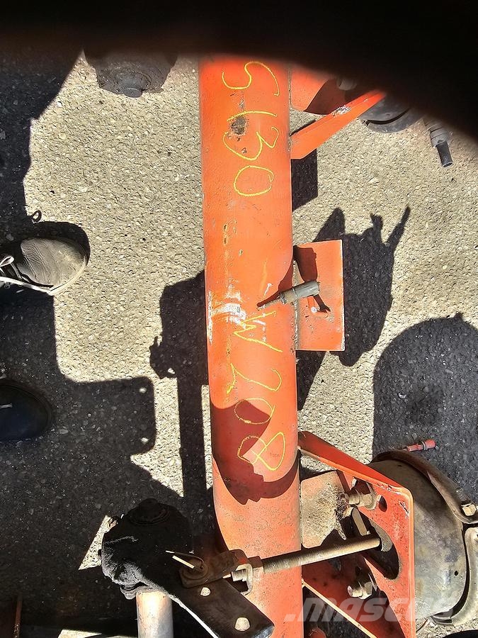 SMB TRAILER AXLE SINGLE TIRES DRUM. Ejes