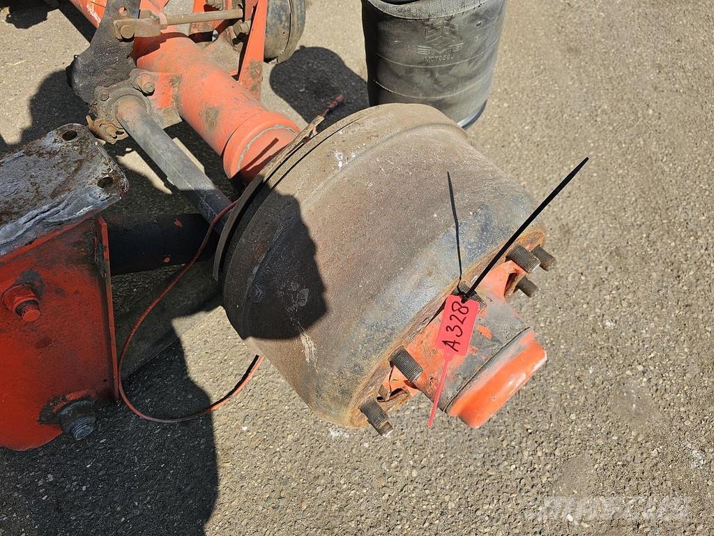 SMB TRAILER AXLE SINGLE TIRES DRUM. Ejes