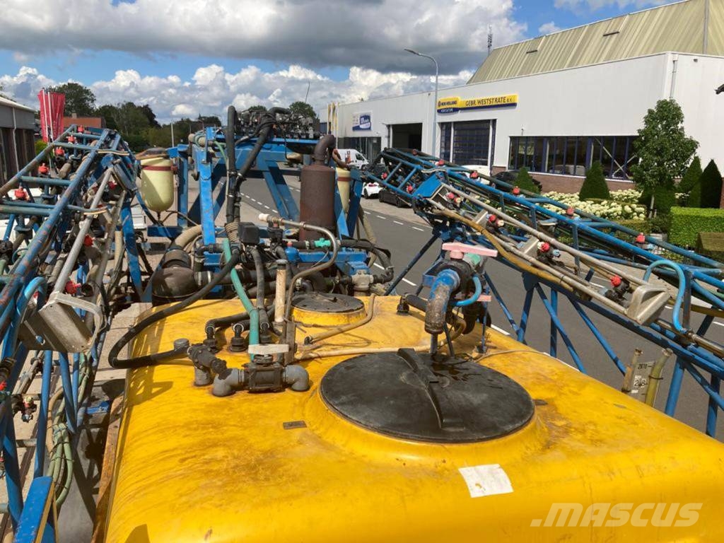 Delvano HydroTrac S3000 Iseliikuvad pritsid