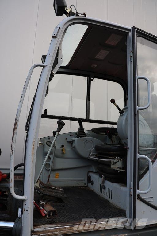 Neuson 8003 RD Εκσκαφείς με ερπύστριες