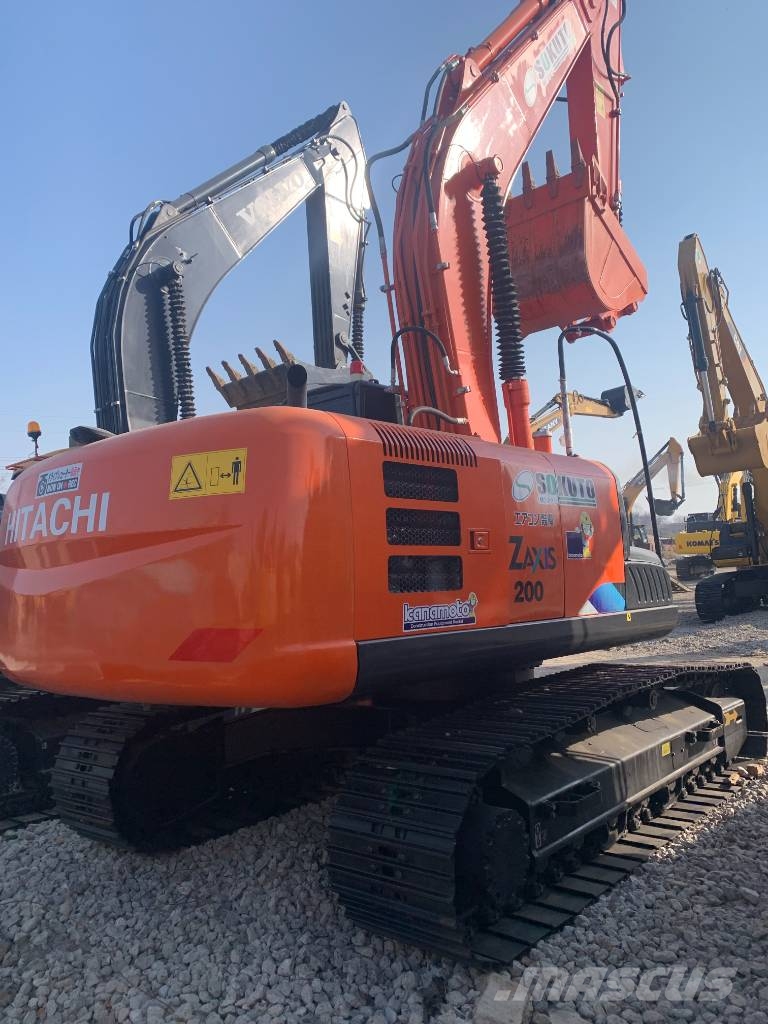 Hitachi ZAISX200LC Bagri goseničarji
