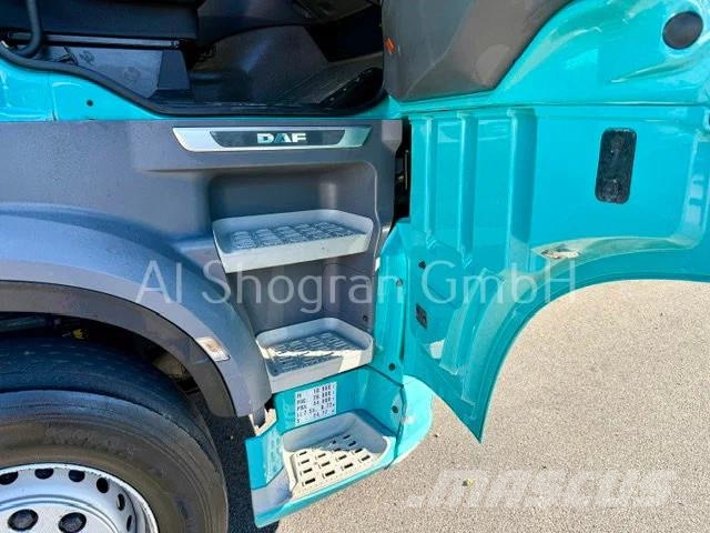 DAF XF 480 6x2/Standklima/Eu6/Komplettzug شاحنات بغطاء جانبي