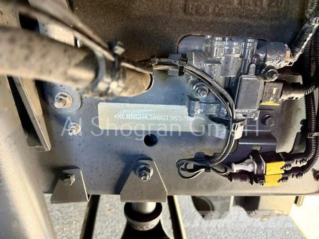 DAF XF 480 6x2/Standklima/Eu6/Komplettzug شاحنات بغطاء جانبي