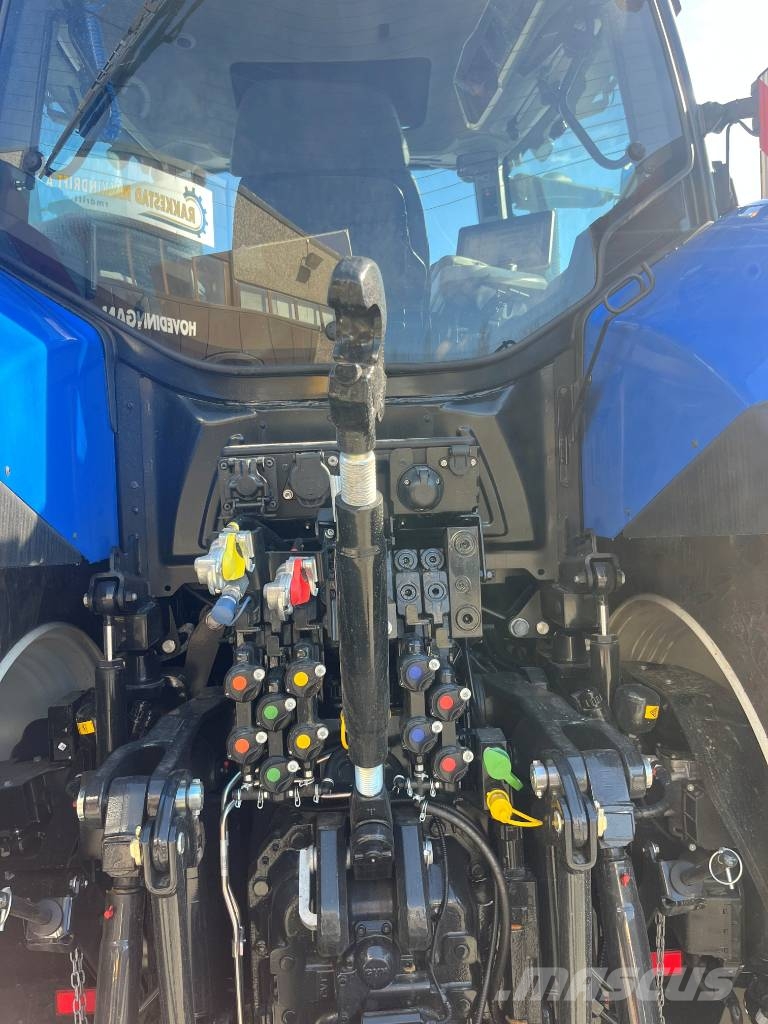 New Holland 2026 Tractoren