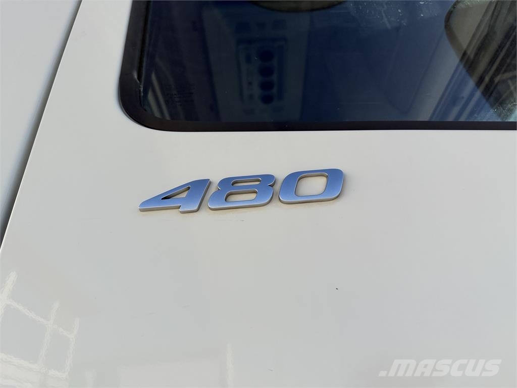 DAF XF VIN 308 Седельные тягачи