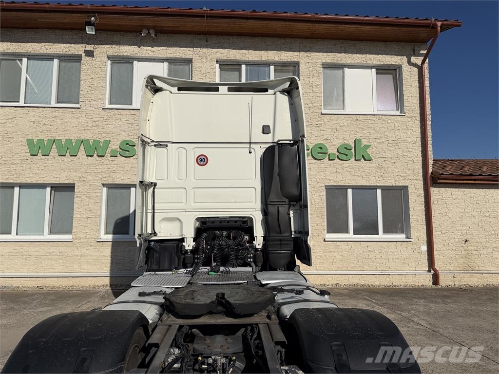 DAF XF VIN 308 Седельные тягачи