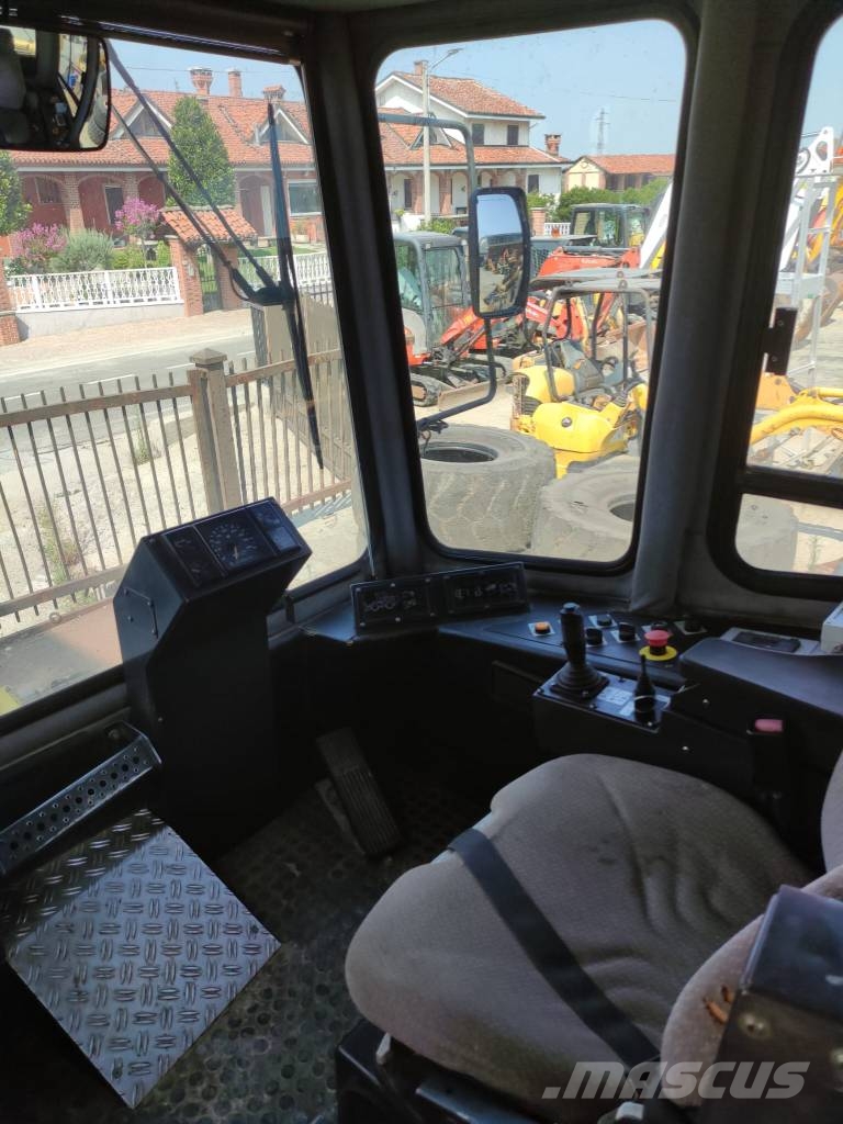 Bomag BC 772 RB-2 Affaldskompaktorer