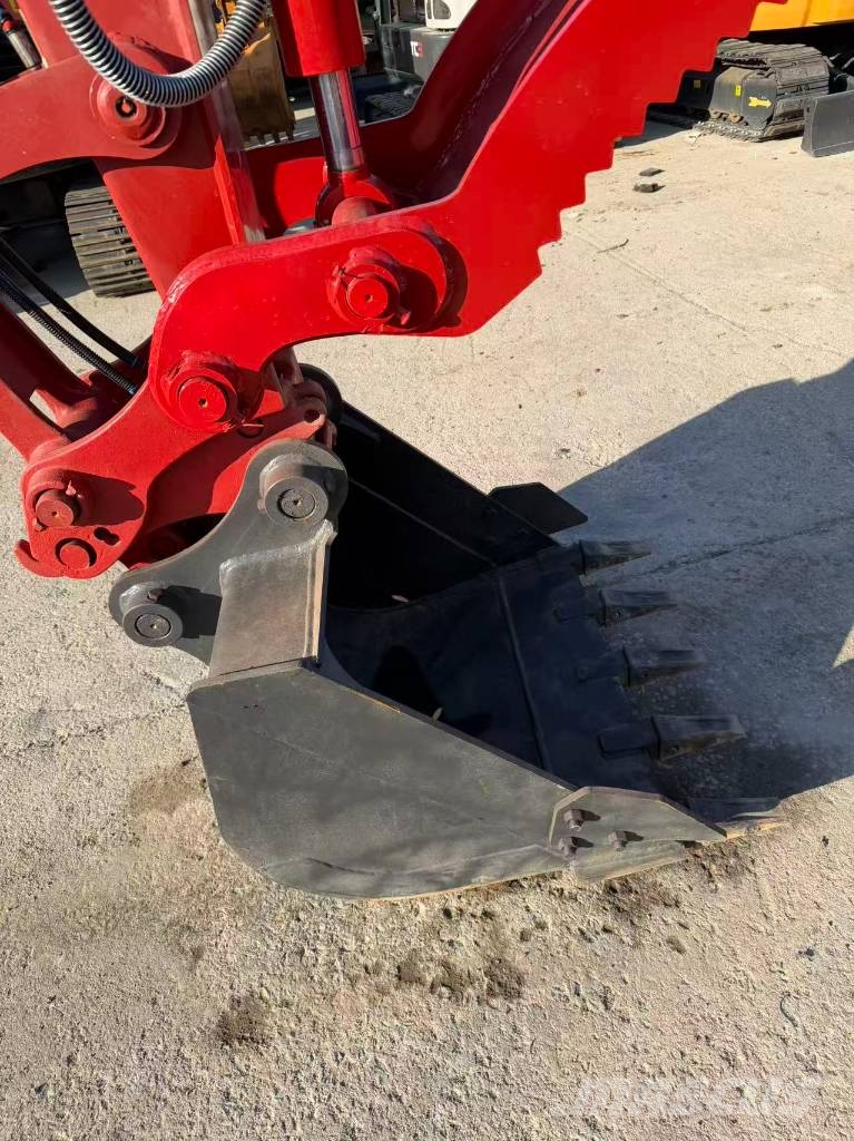 Yanmar SV 100-2 中型挖掘机