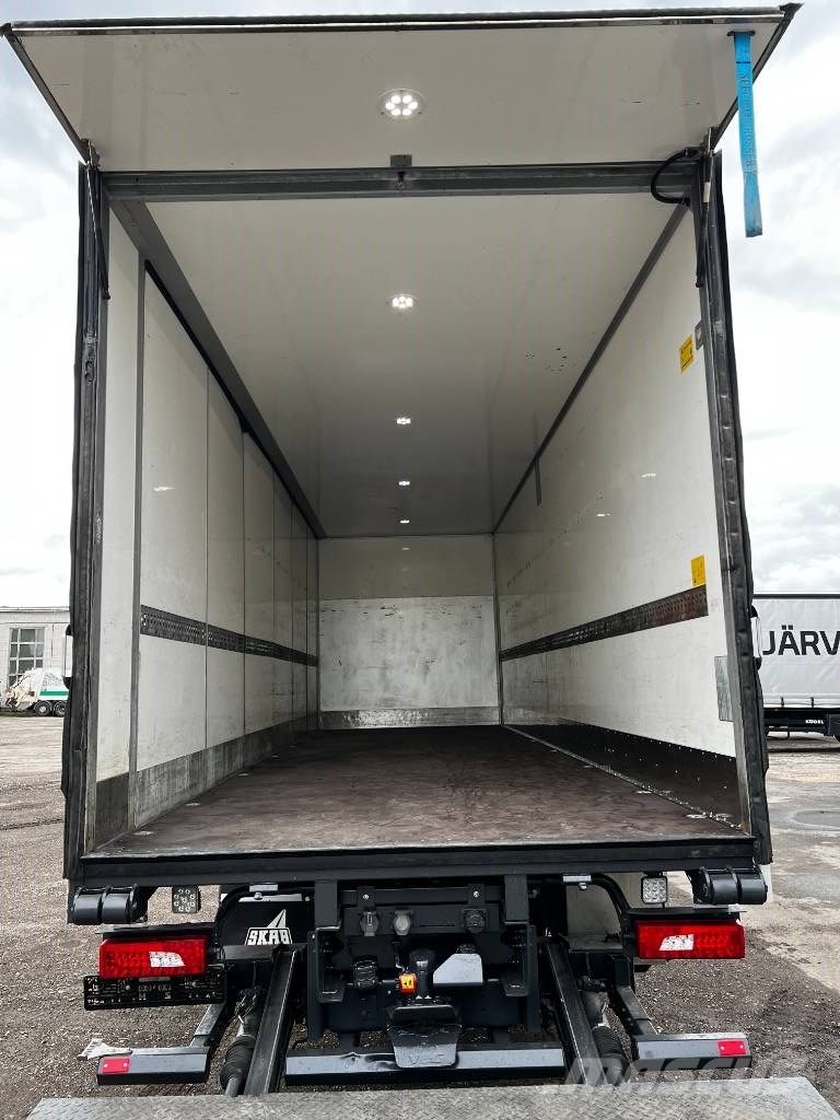 Scania R520LB6X2HNB EURO6, ADR+PTO,Retarder,full air Camiones con caja de remolque