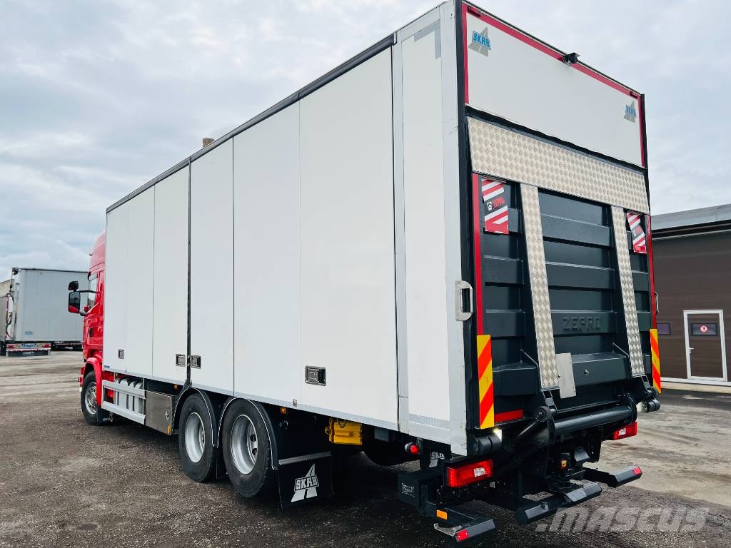 Scania R520LB6X2HNB EURO6, ADR+PTO,Retarder,full air Camiones con caja de remolque