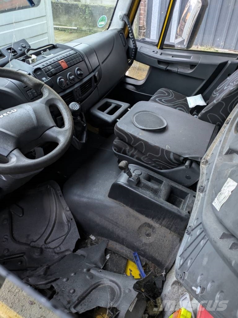 Iveco Eurocargo Euro 5 Fahrerhaus / Kabine / Cabin Kabiny a interiér