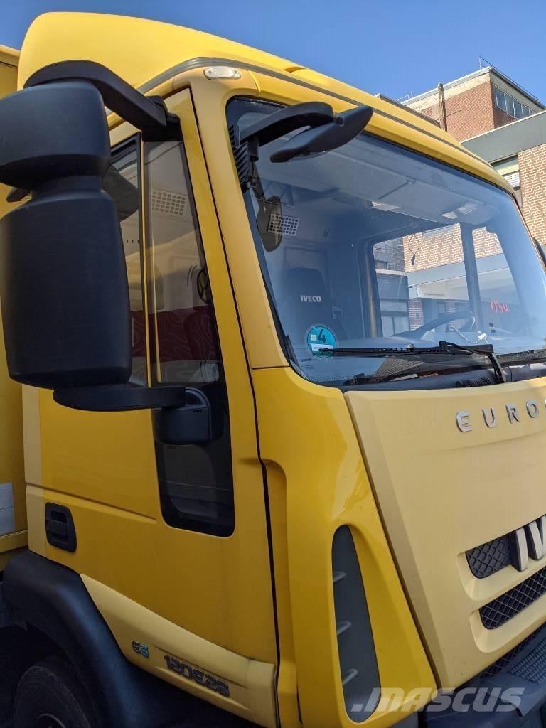 Iveco Eurocargo Euro 5 Fahrerhaus / Kabine / Cabin Kabiny a interiér