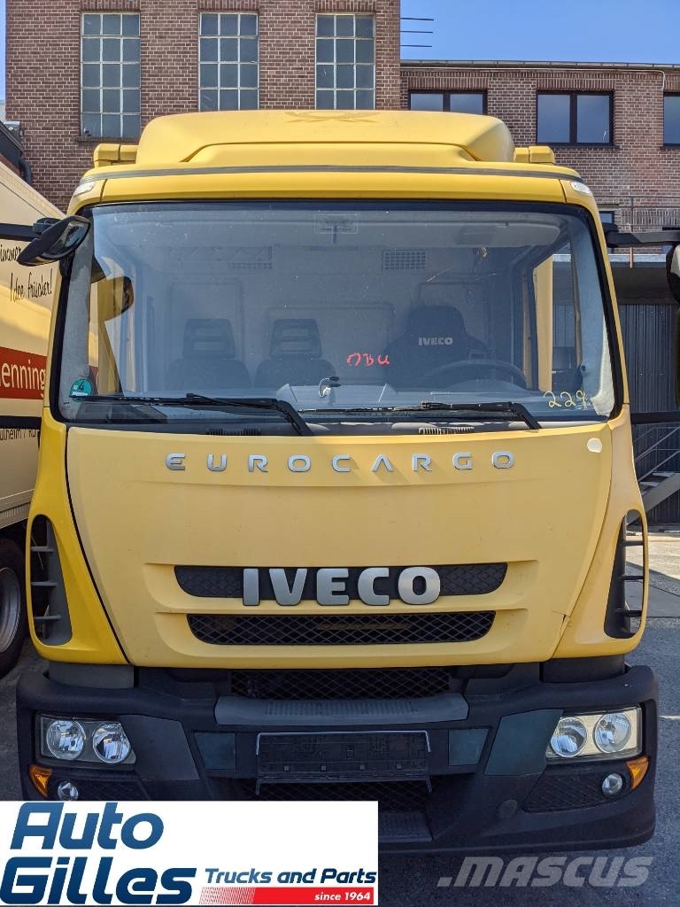 Iveco Eurocargo Euro 5 Fahrerhaus / Kabine / Cabin Kabiny a interiér