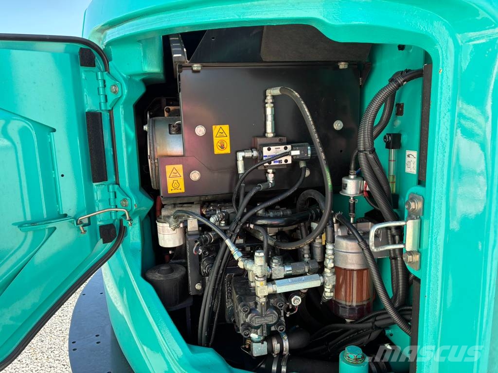 Kobelco SK75R-7 Excavadoras 7t - 12t