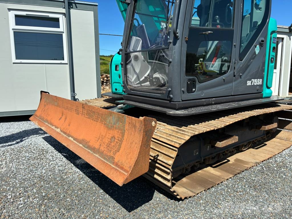 Kobelco SK75R-7 Excavadoras 7t - 12t