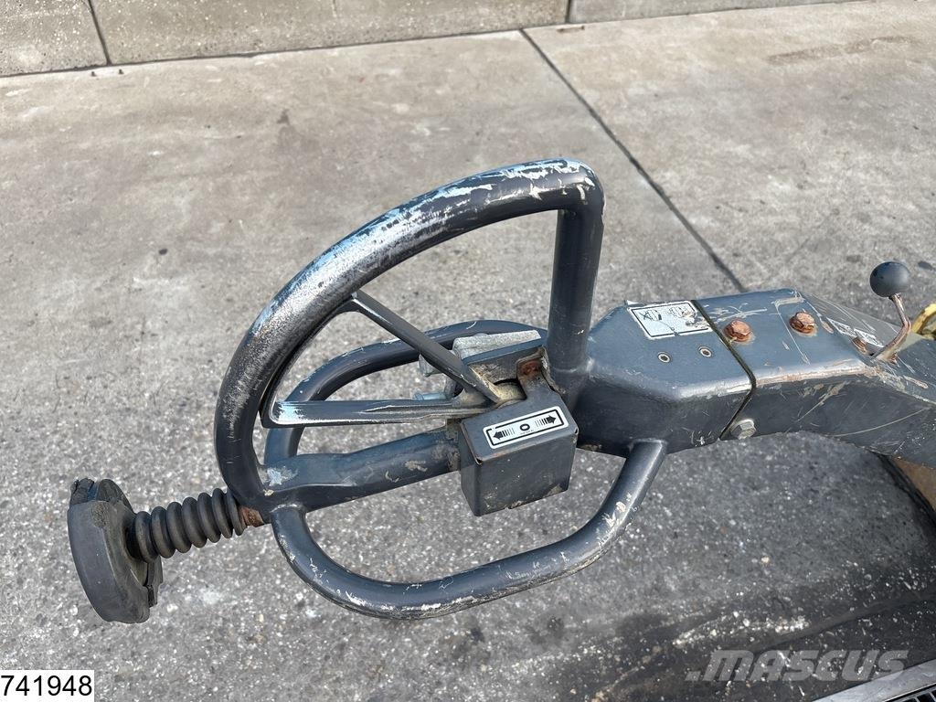 Bomag BW 65 h-de 5.3 kW Altri rulli