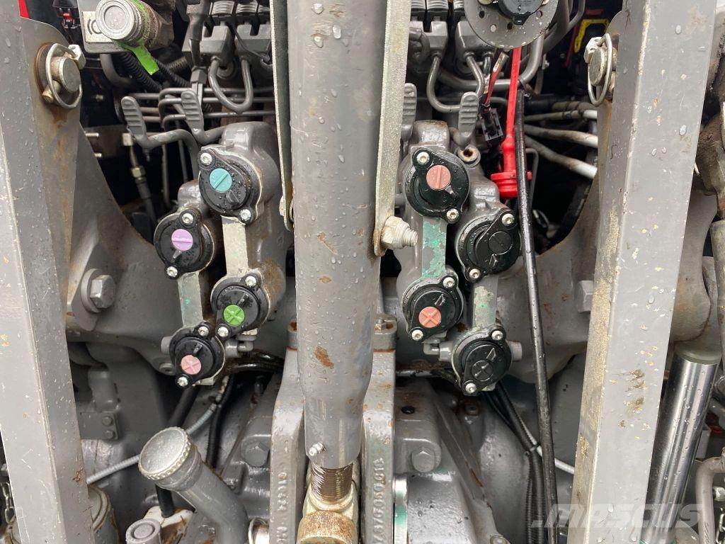 Massey Ferguson 7716S DYNA-VT EXCLUSIVE Traktorid