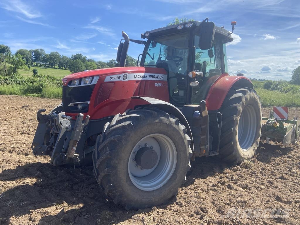 Massey Ferguson 7716S DYNA-VT EXCLUSIVE Traktori