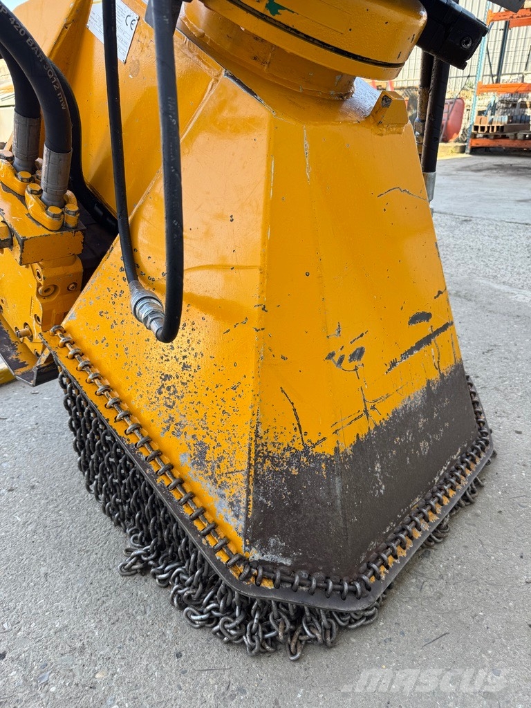 Hemos S850Z-210 hydraulische stobbenfrees met draaikrans Trituradoras forestales