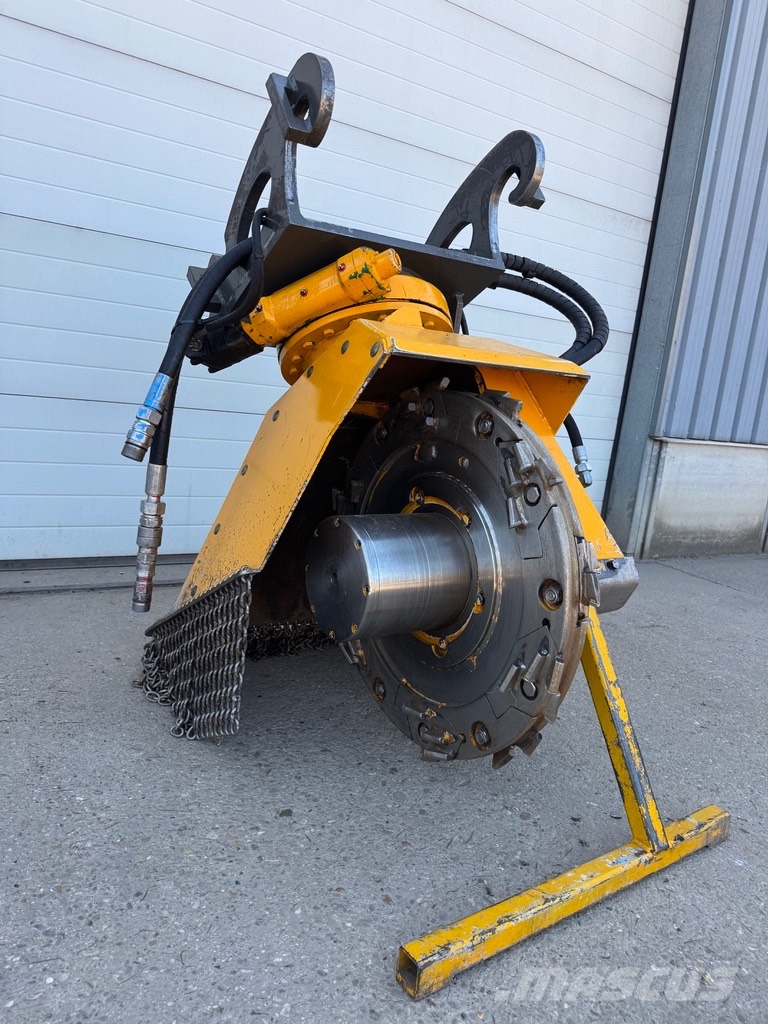 Hemos S850Z-210 hydraulische stobbenfrees met draaikrans Trituradoras forestales