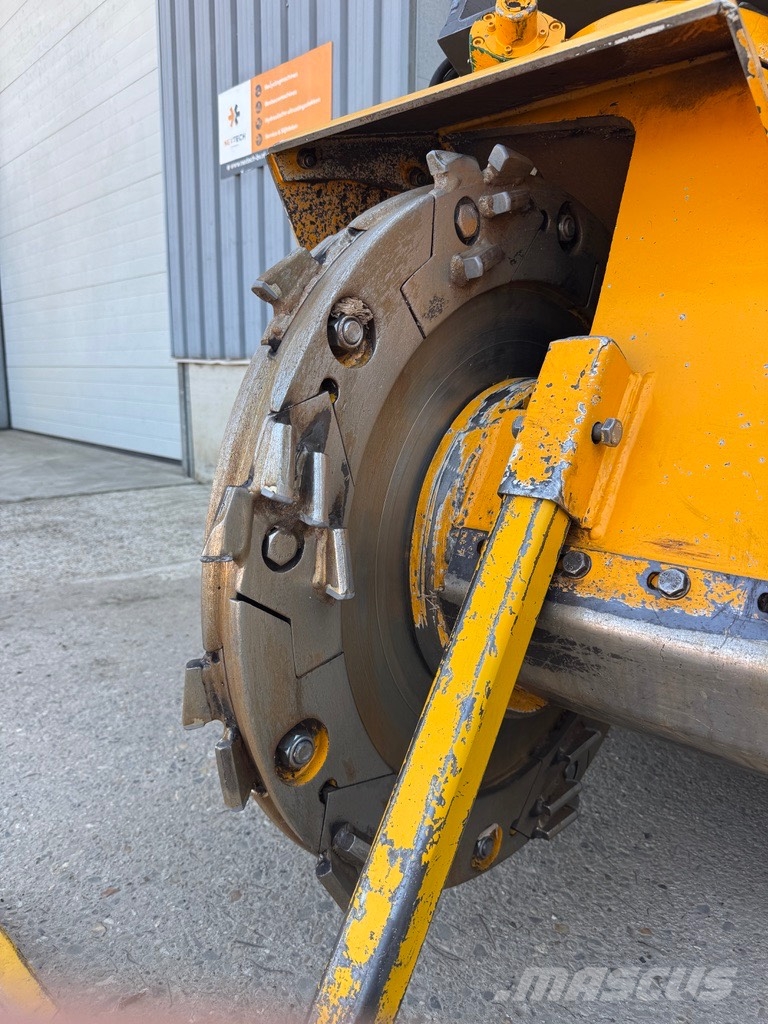 Hemos S850Z-210 hydraulische stobbenfrees met draaikrans Trituradoras forestales