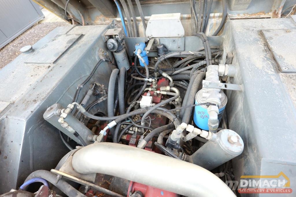 Ravo 540 NL machine - camera - sweeper suction - hydrau Barredora fregadora combinada