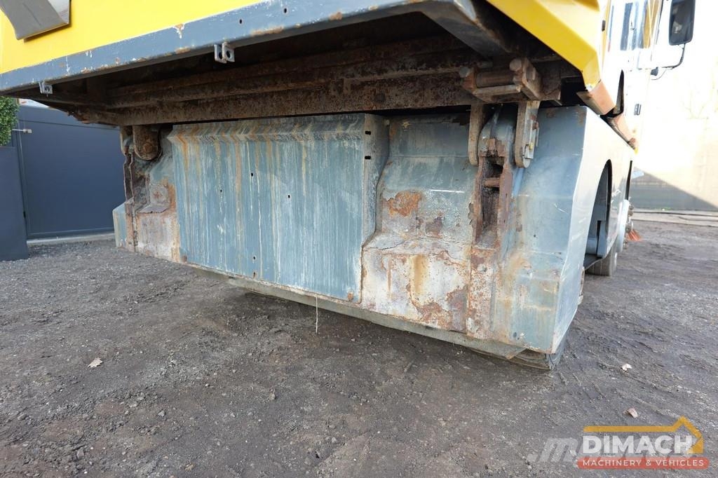 Ravo 540 NL machine - camera - sweeper suction - hydrau Barredora fregadora combinada