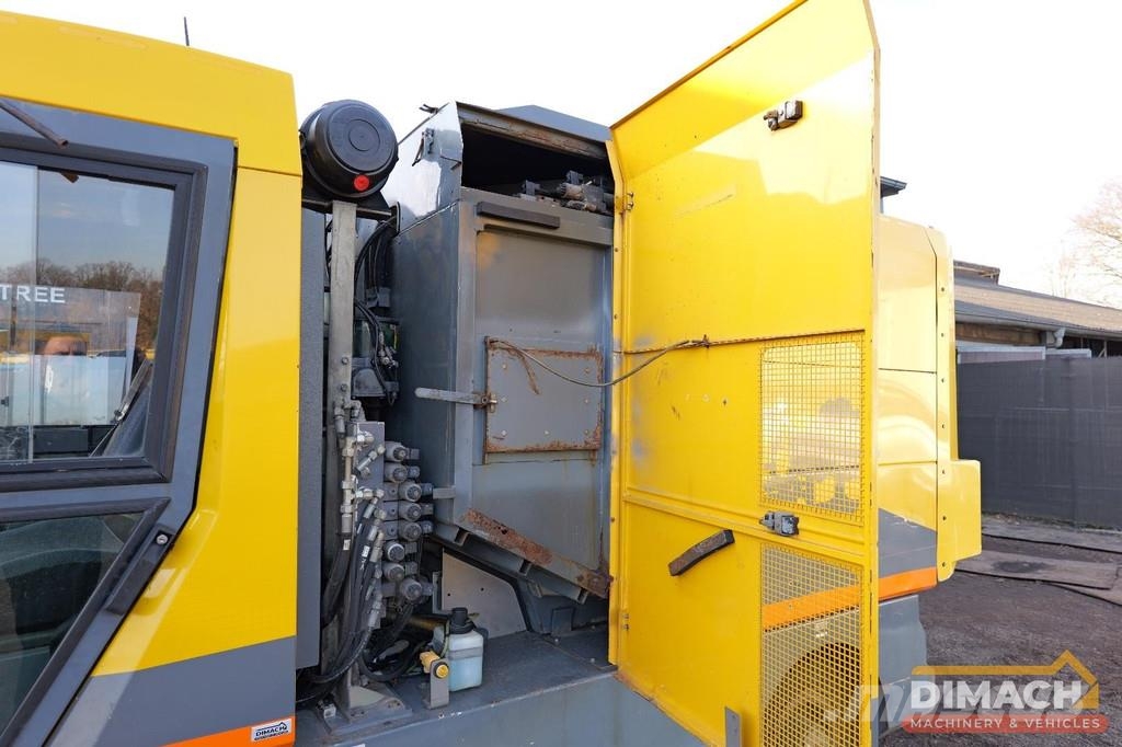 Ravo 540 NL machine - camera - sweeper suction - hydrau Barredora fregadora combinada