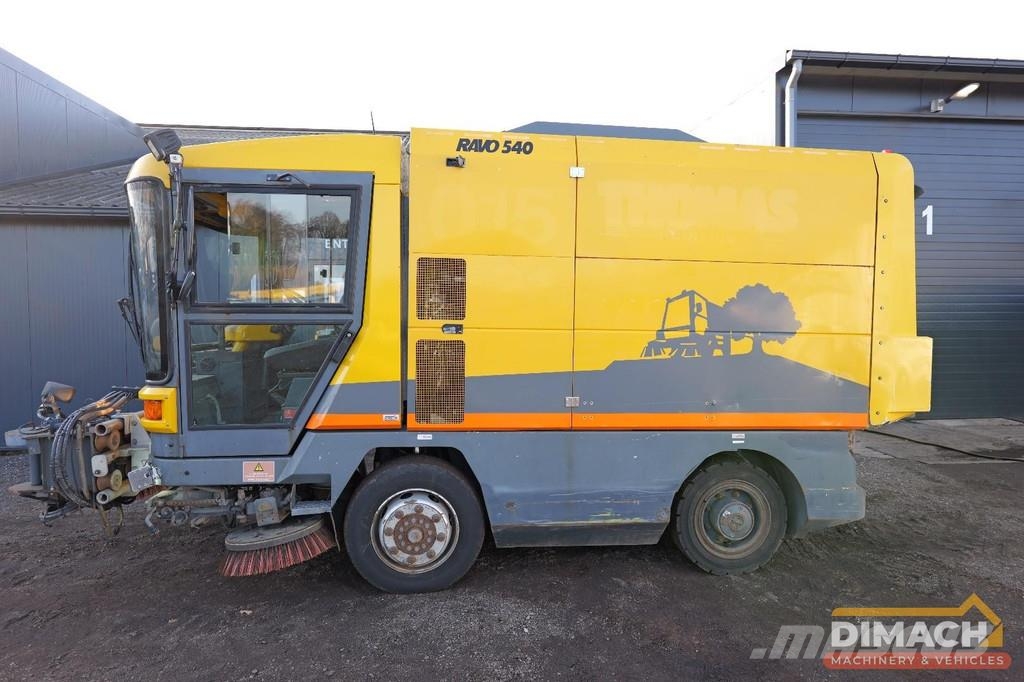 Ravo 540 NL machine - camera - sweeper suction - hydrau Barredora fregadora combinada