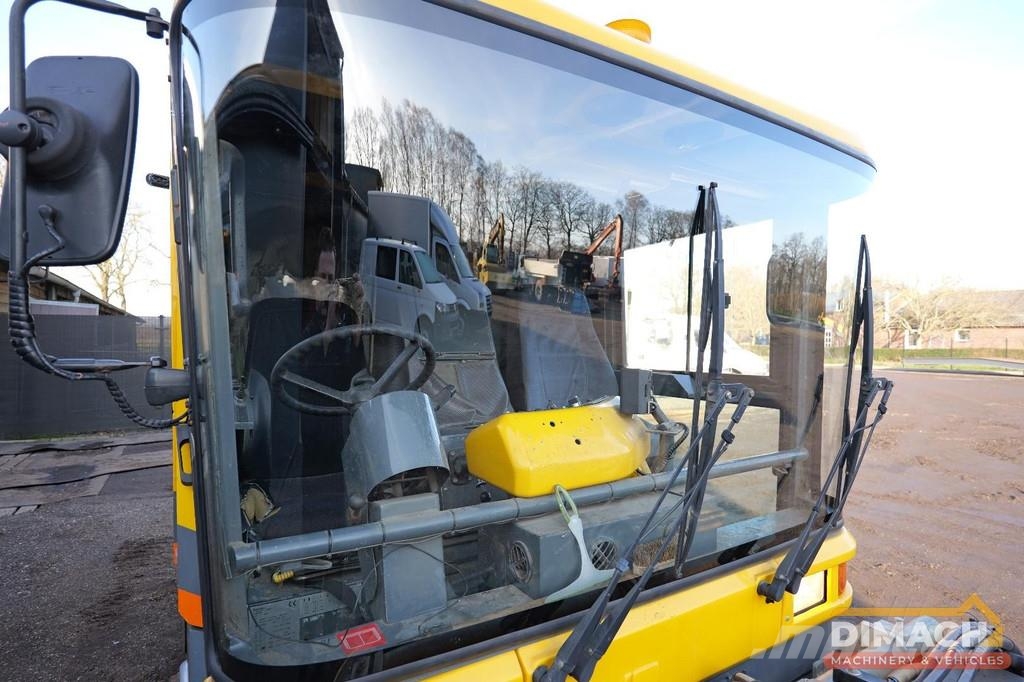 Ravo 540 NL machine - camera - sweeper suction - hydrau Barredora fregadora combinada
