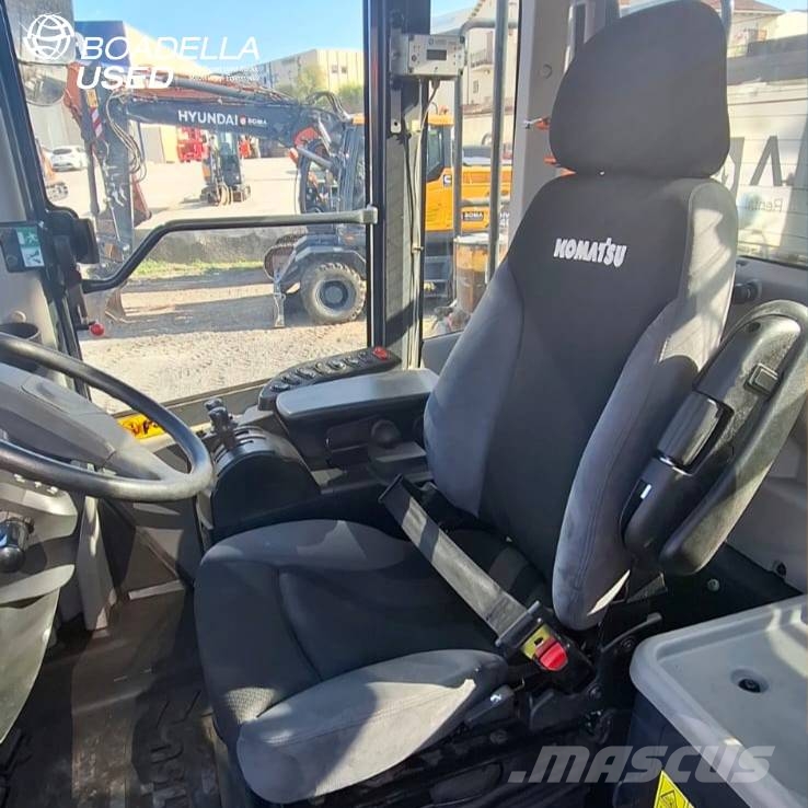 Komatsu WA470-8E0 Voorladers en gravers