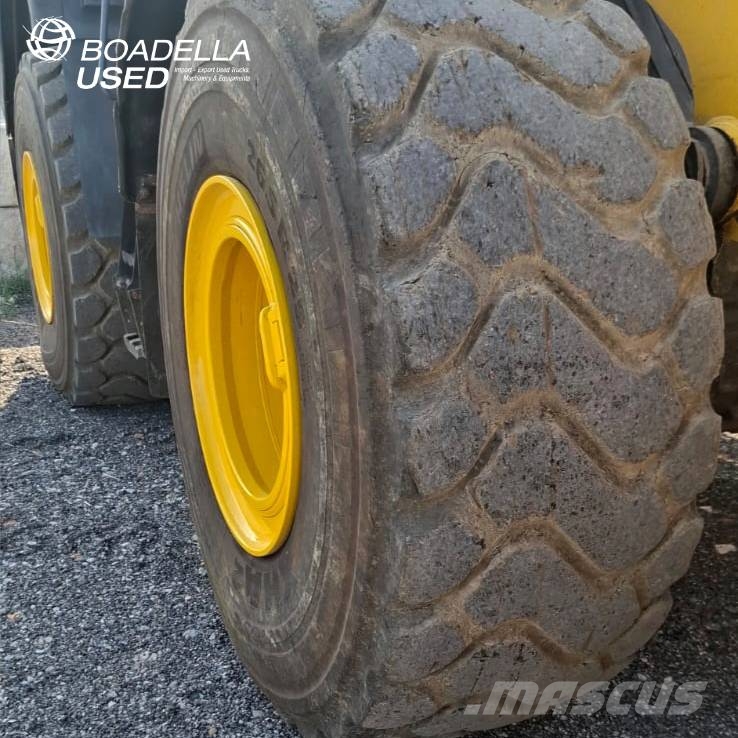 Komatsu WA470-8E0 Voorladers en gravers