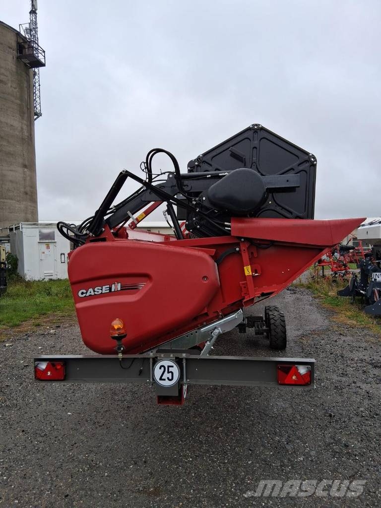 Case IH AF 6150 حصادات