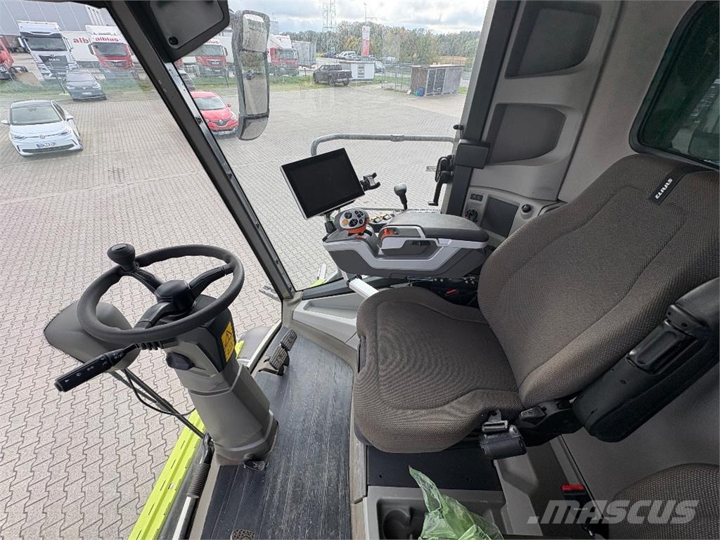 CLAAS TRION 520 inkl. V620 Mietitrebbiatrici