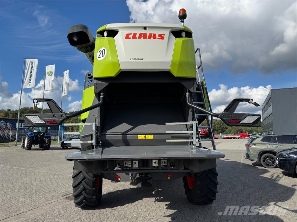 CLAAS TRION 520 inkl. V620 Mietitrebbiatrici