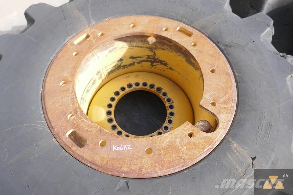 CAT Wheel GP 30.5L-32 Banden, wielen en velgen