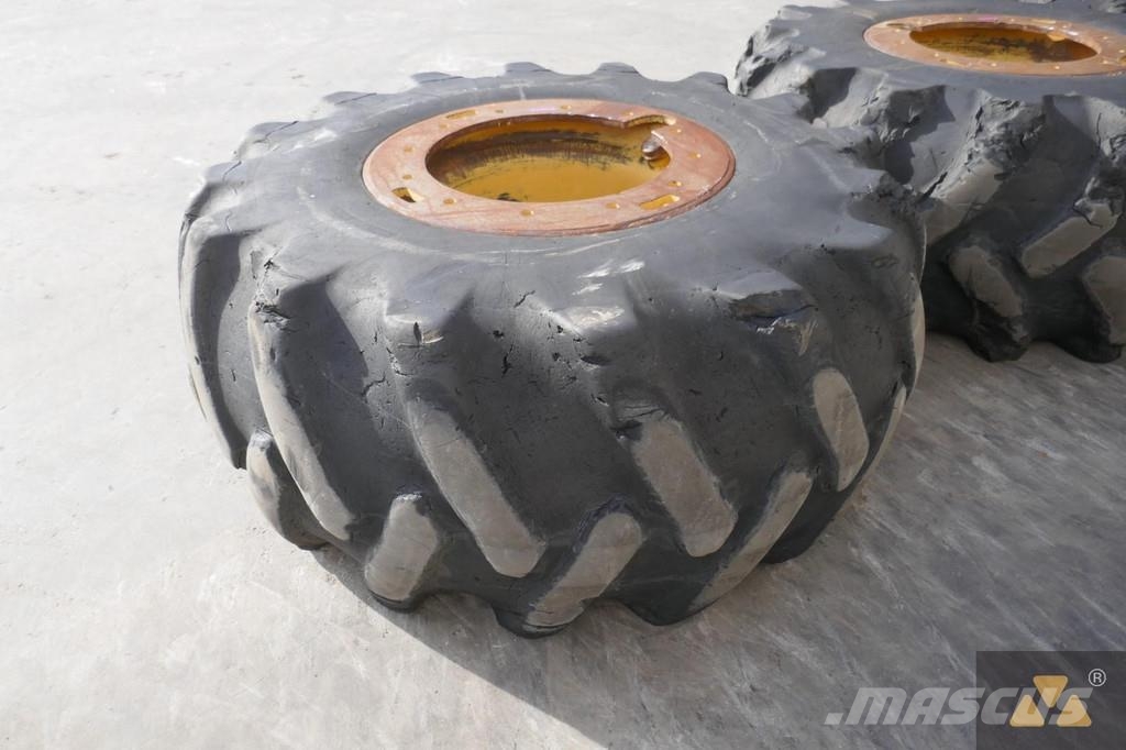 CAT Wheel GP 30.5L-32 Banden, wielen en velgen