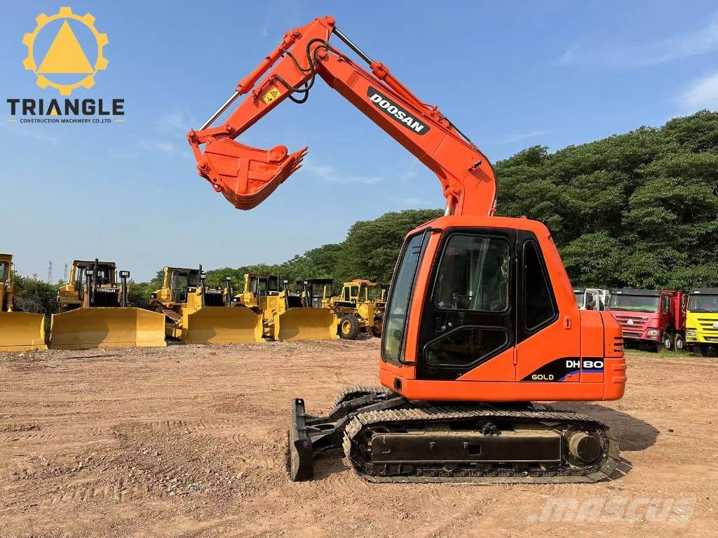 Doosan DH 80 대형 굴삭기 29톤 이상