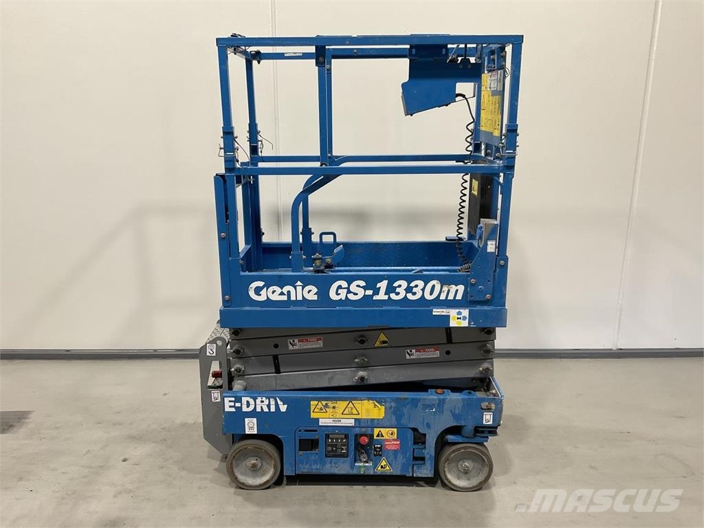Genie GS-1330 Ανυψωτήρες ψαλιδωτής άρθρωσης
