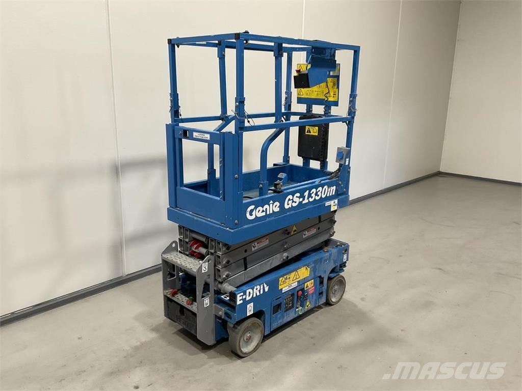 Genie GS-1330 Ανυψωτήρες ψαλιδωτής άρθρωσης