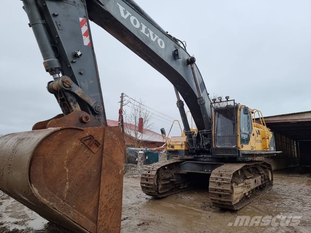 Volvo EC 700 B LC Roomikekskavaatorid