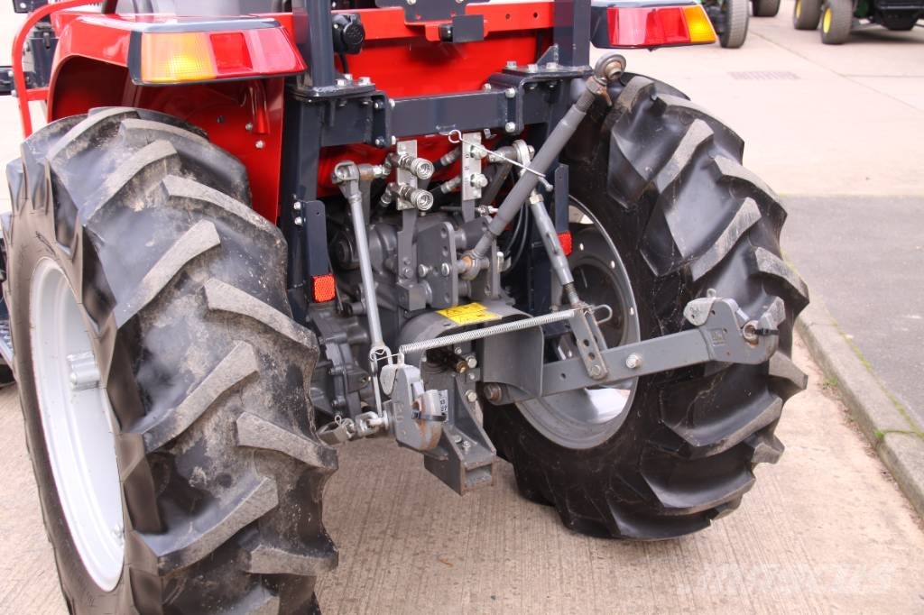 Massey Ferguson MF1710 compact tractor Tractors