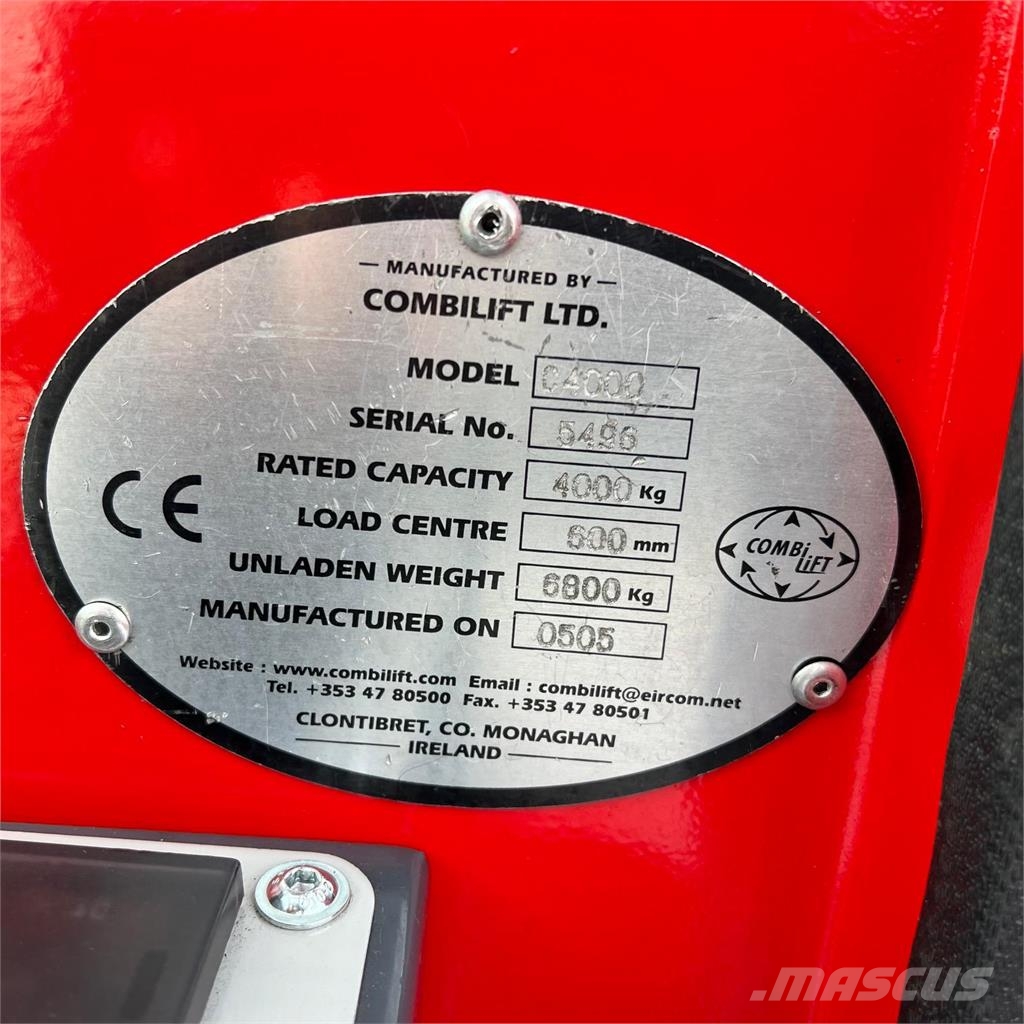 Combilift [UltraForklifts] C4000  *9.3m Triplex 4-veis truck