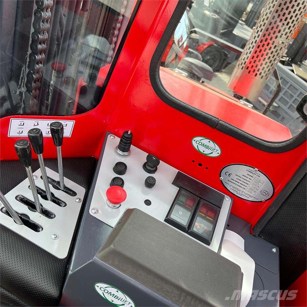 Combilift [UltraForklifts] C4000  *9.3m Triplex 4-way reach trucks