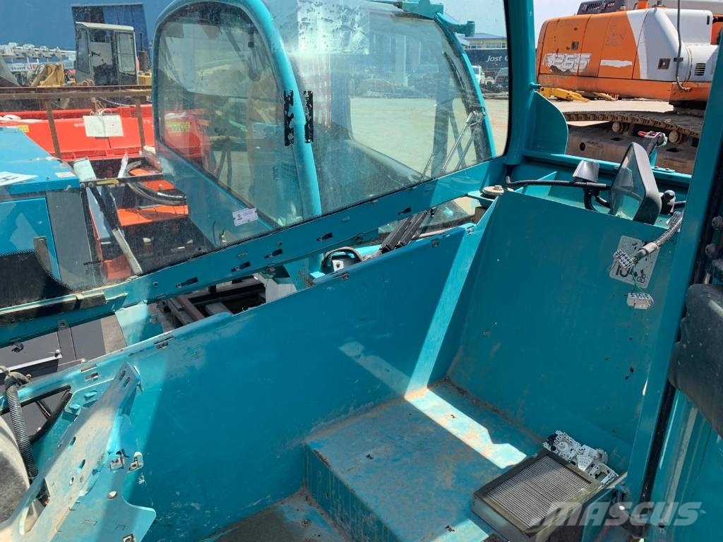 Manitou MT 932 CABIN Cabine si interior