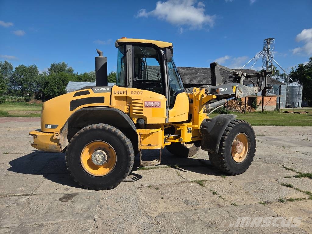 Volvo L45F-TP Wielladers