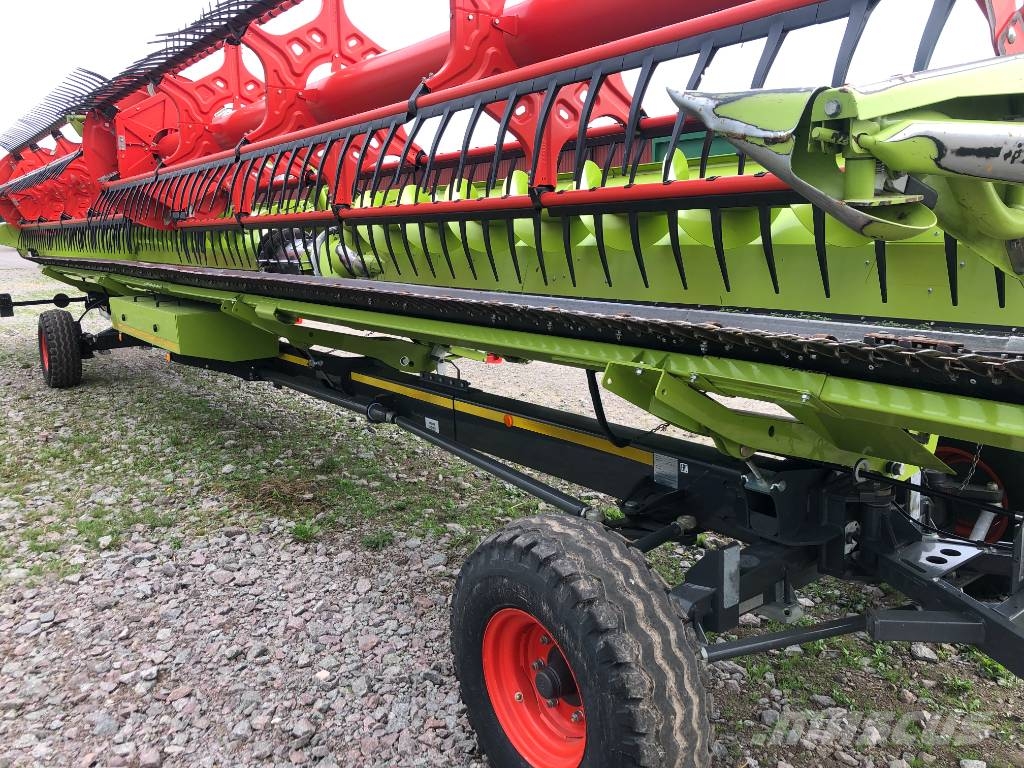 CLAAS Lexion 7700TT Θεριζοαλωνιστικές μηχανές