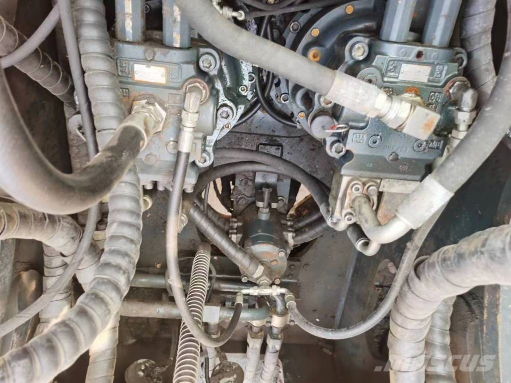 Hyundai R485LVS Bageri guseničari