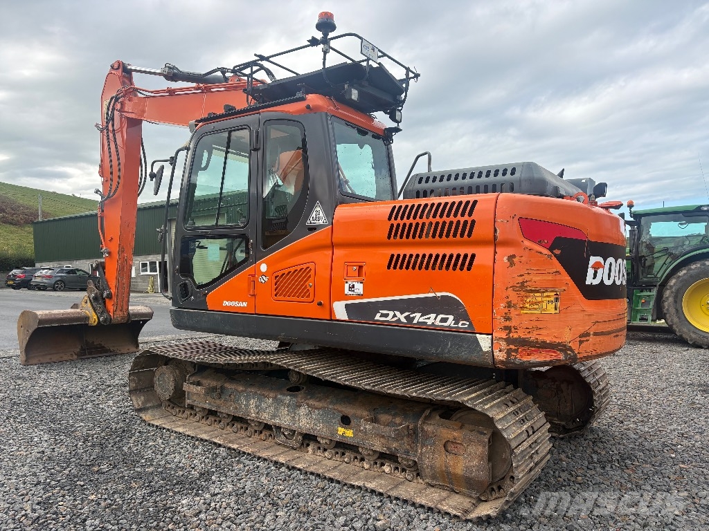Doosan DX140LC-5 Pelle sur chenilles